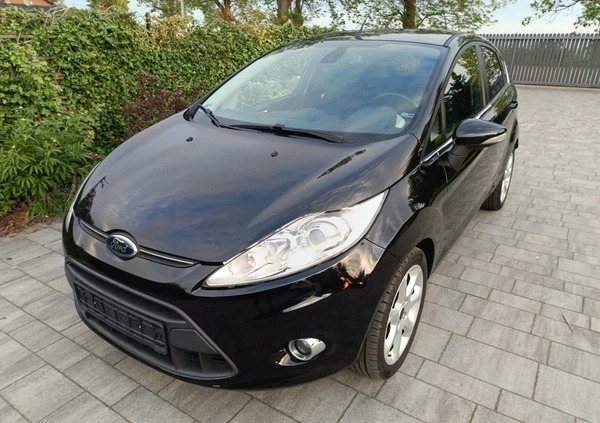 Ford Fiesta cena 23500 przebieg: 185000, rok produkcji 2011 z Olsztynek małe 301